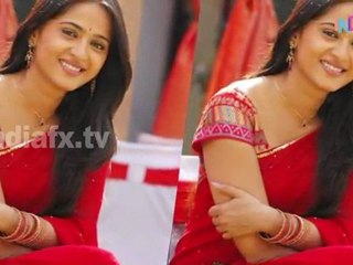 Anushka Missing from Public Eye 🎥