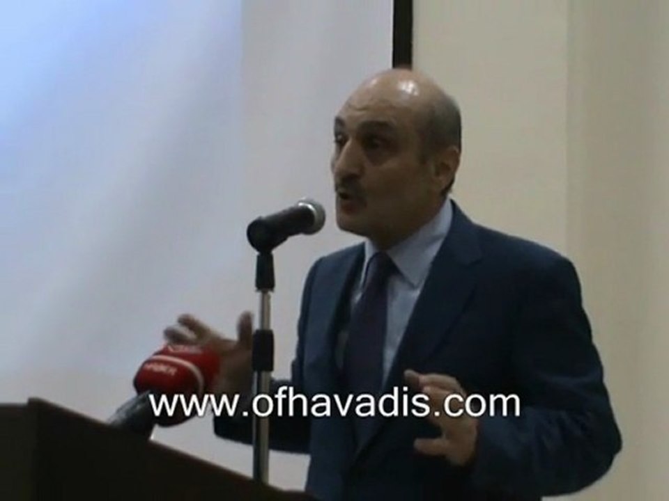 Bakan Bayraktar Of Teknoloji Fakültesi'nde öğrencilere ders verdi