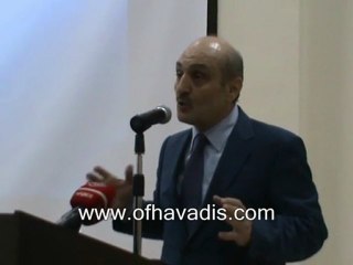 Bakan Bayraktar Of Teknoloji Fakültesi'nde öğrencilere ders verdi