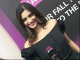 Sonam Kapoor To Gift Father Anil Kapoor Her Hair Products - Bollywood Babes