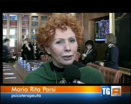 AMI AVVOCATI VIDEO. M. R. PARSI A COSENZA: DIAMO VOCE AI DIRITTI DEI BAMBINI .