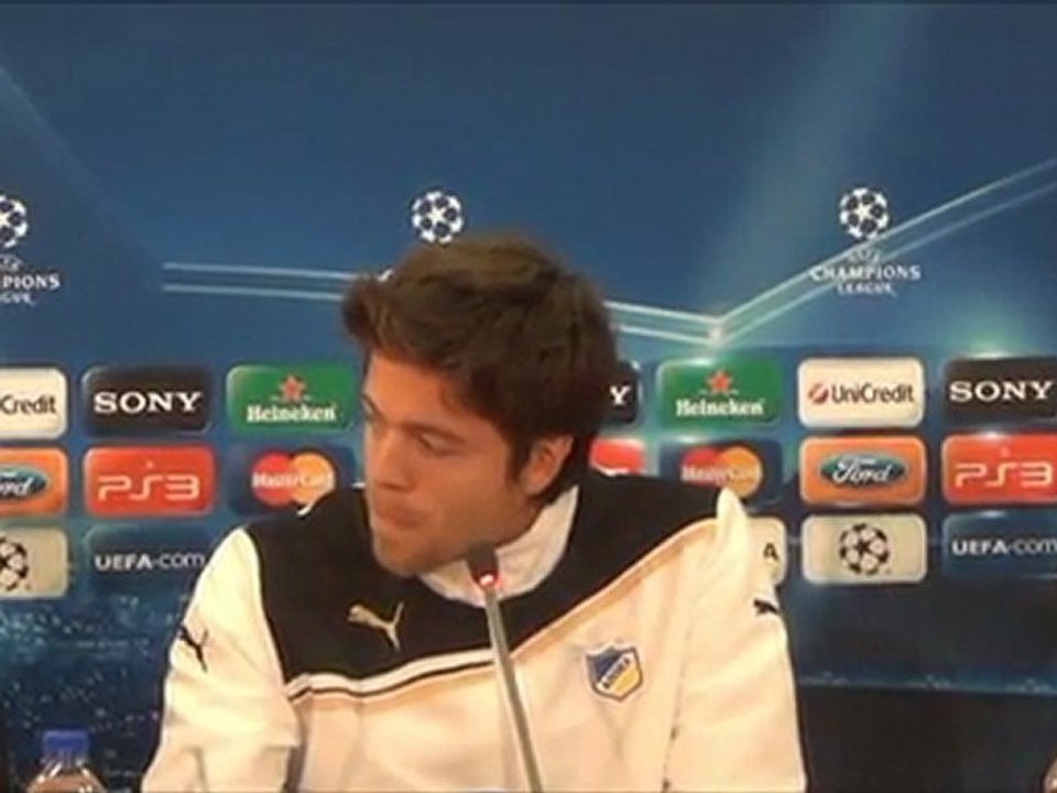 Διάσκεψη Τύπου Εστεμπάν Σολάρι (1)