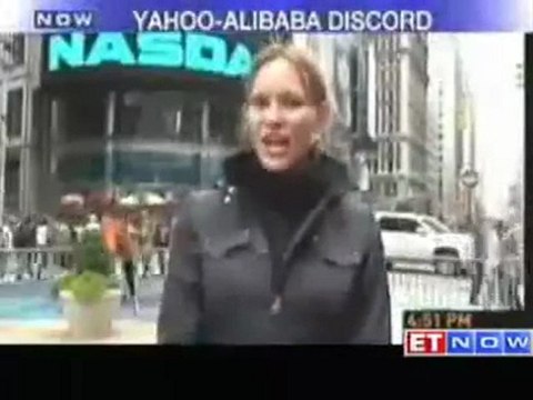 Yahoo Alibaba tussle : Investors dump Yahoo shares