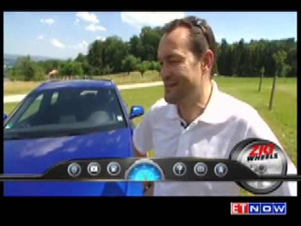 ZigWheels - AUDI Q3 First Drive