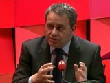Xavier Bertrand, ministre du Travail, était l'invité de RTL Soir, lundi 26 mars 2012