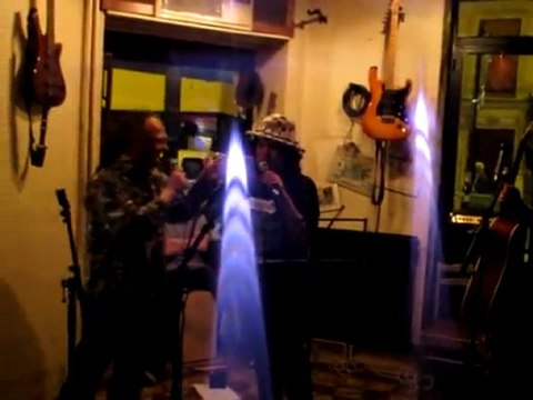 Sincères coïncidences - Le poulet voyageur