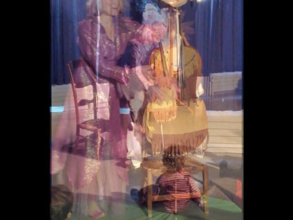 Spectacle - Le V masqué - Maternelle Cité Souzy - Compilation photos