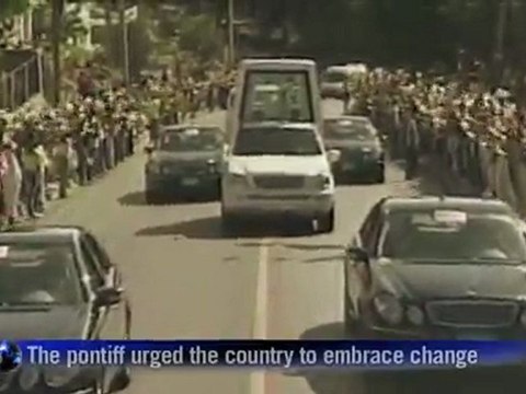 Tens of thousands cheer Pope during Cuba visit