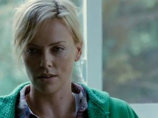 Young Adult : extrait "Parents house" VF