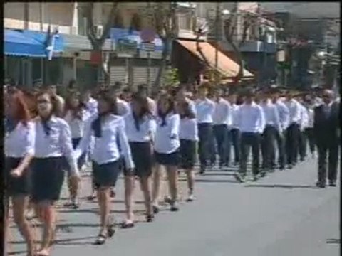 ΠΑΡΕΛΑΣΗ ΛΑΡΙΣΑΣ 25/03/2012