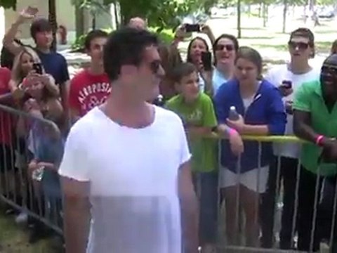 Simon Cowell Shaken Up After Encounter