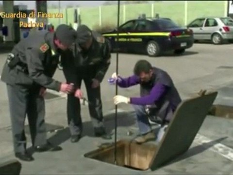 Padova - Benzina, truffe e colonnine taroccate in mirino della Gdf (27.03.12)