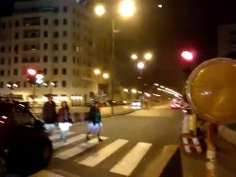 Videotest Nokia Lumia 800 (per confronto con Nokia N8 di notte)