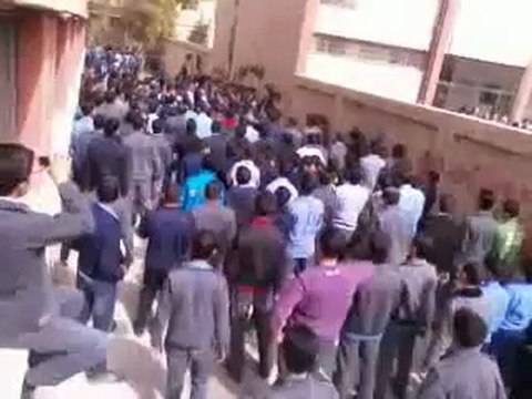 فري برس ريف دمشق داريا طلابية ارحل يا جحش الديراني وحش 26 3 2012 ج4