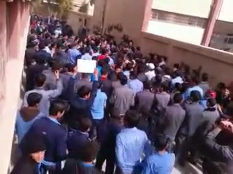 فري برس ريف دمشق داريا طلابية ارحل يا جحش الديراني وحش 26 3 2012 ج2