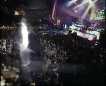 Serdar Ortaç - Sana Değmez