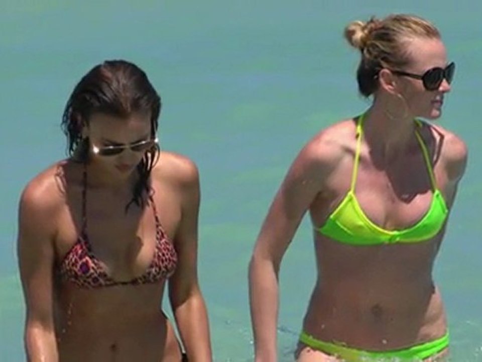 Bikini-Alarm bei Supermodels