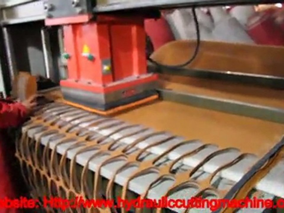 Geri Automatic feeding and cutting machine