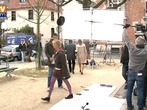 Emmanuelle Devos, Sandrine Kiberlain et Richard Berry sont frère et sœurs 13, rue Mandar