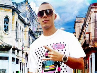 djumut çevik Lucenzo remix 2012