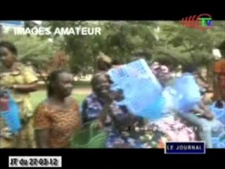 Opération de distribution des paniers en plastique à Madingou