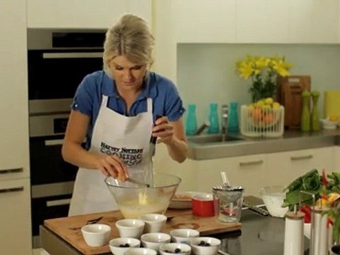 Blueberry Custard Recipe - Harvey Norman Cooking in Style