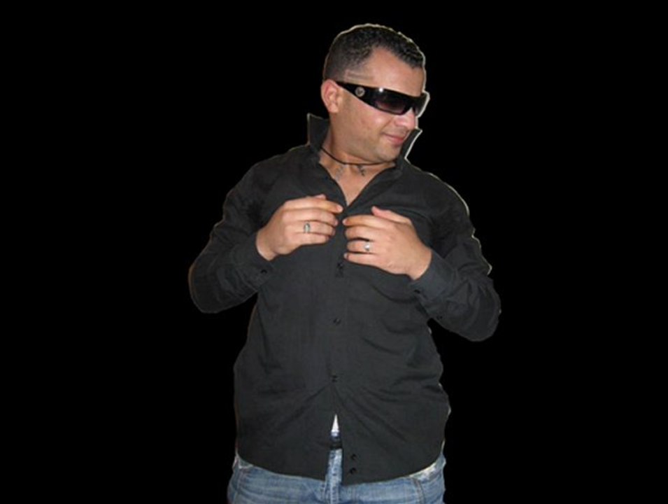 CHEB FATEH LA CLASSE CHANTE (( GHIR HIA W BESS ))