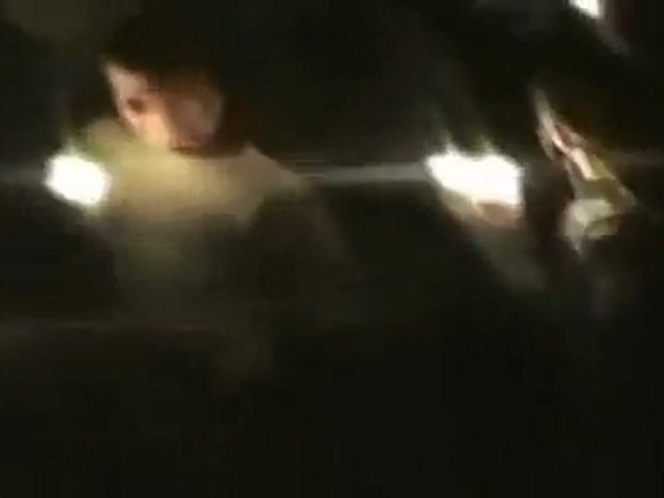 فري برس حمص حي البياضة مظاهرة شموع حدادا على أرواح الشهداء 26 3 2012 ج1