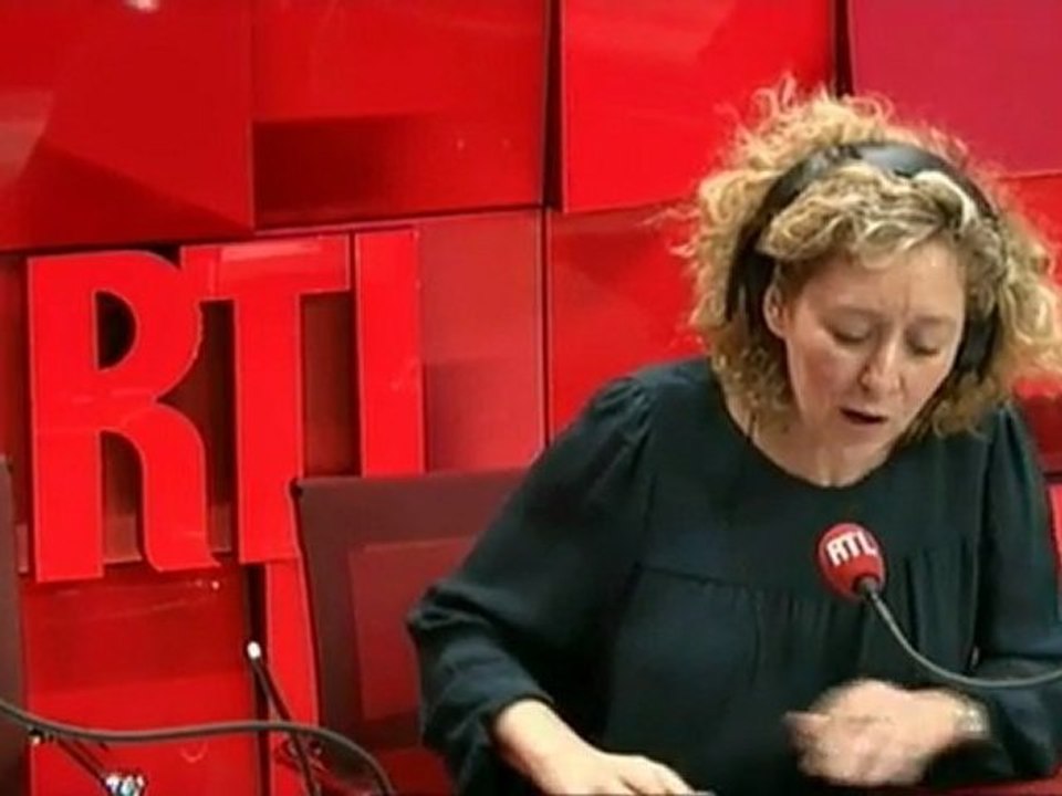 "Les Carnets d'Alba" : quand Bayrou oublie une mesure de son programme