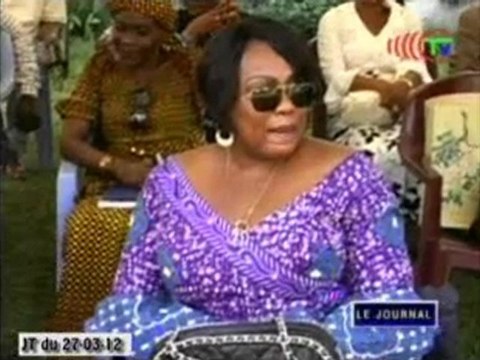 Drame Mpila : L’ambassadeur chinois fait un don à Fondation Congo Assistance