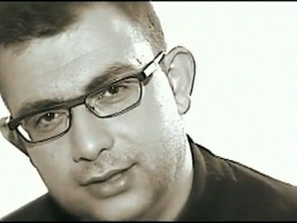 İbrahim Sadri - Kırmızı Araba