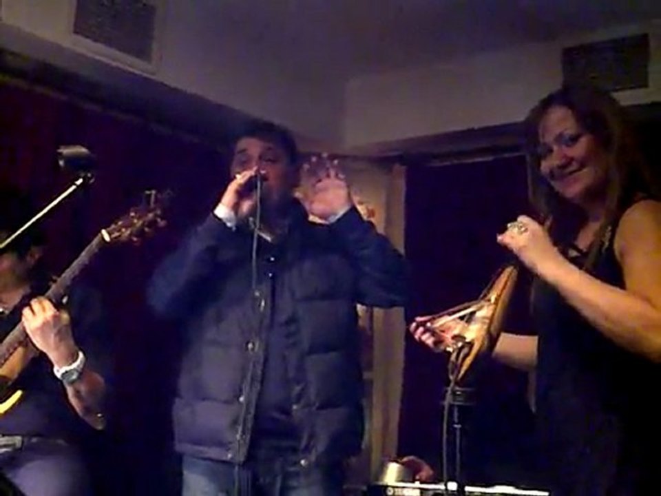 CEM DAVRAN/ŞU DAĞLARDA KAR OLSAYDIM(ÇİÇEK BAR)