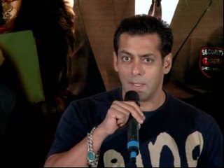 Salman Khan Will Be Your Travel Guide Now - Bollywood News