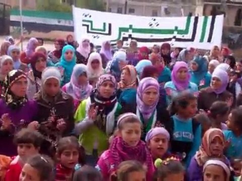 فري برس ادلب جسرالشغور قرية البشيرية مظاهرة نسائية حاشدة 28 3 2012