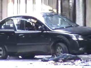 فري برس حمص باب هود  شهداء على الارض من خمسة ايام  ونطالب الهلال الاحمر بان يسحبهم  اين انتم يااااعرب 27 3 2012