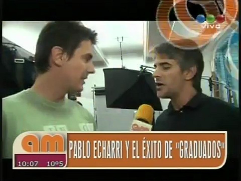 AM Pablo Echarri y Flor Peña juntos en teatro