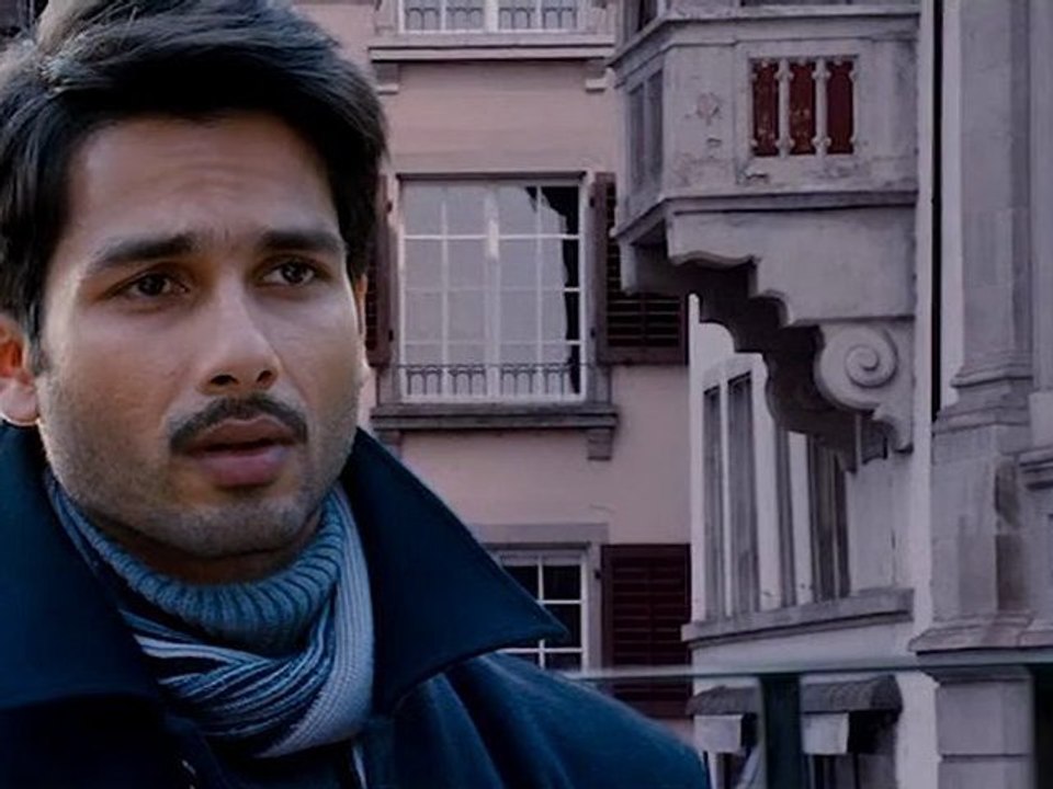 Poore Se Zara Sa Kam Hain - Mausam (2011) - Movie Songs