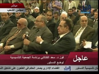 Muçulmano é eleito chefe da Constituinte egípcia