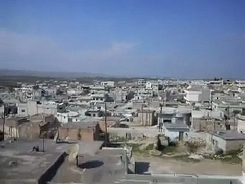 فري برس إدلب معرشورين اطلاق نار كثيف على قرية معرشورين 27 3 2012