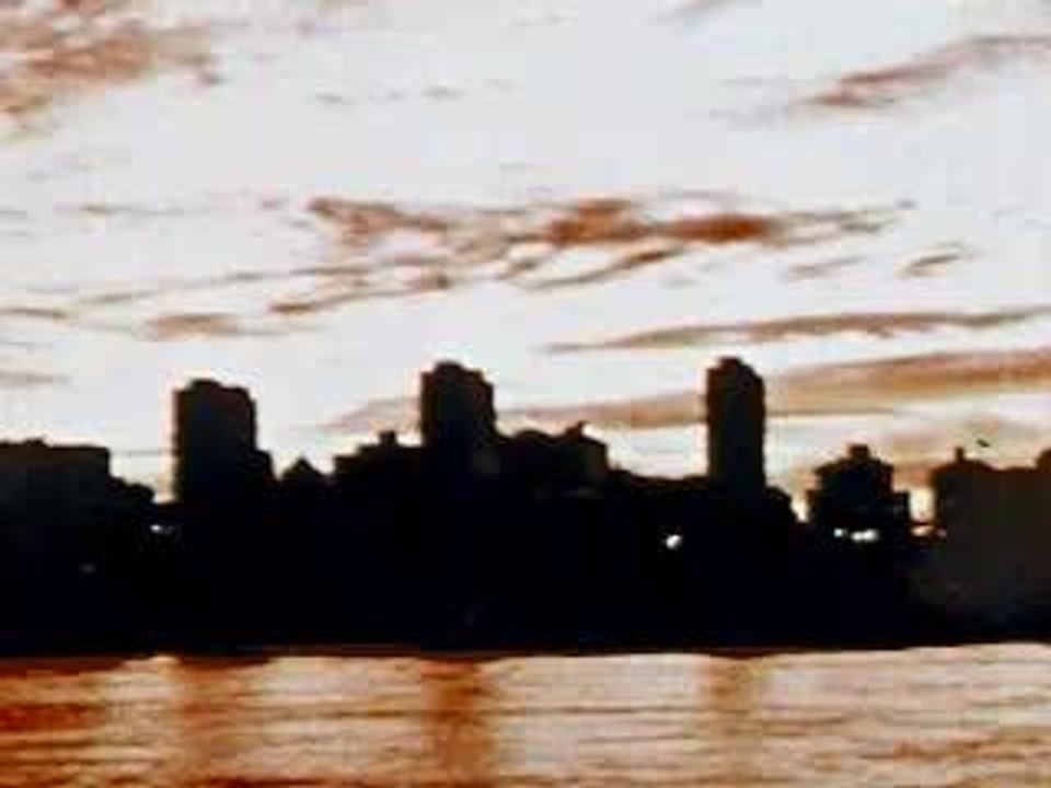 THE ARCH IN ST. LOUIS