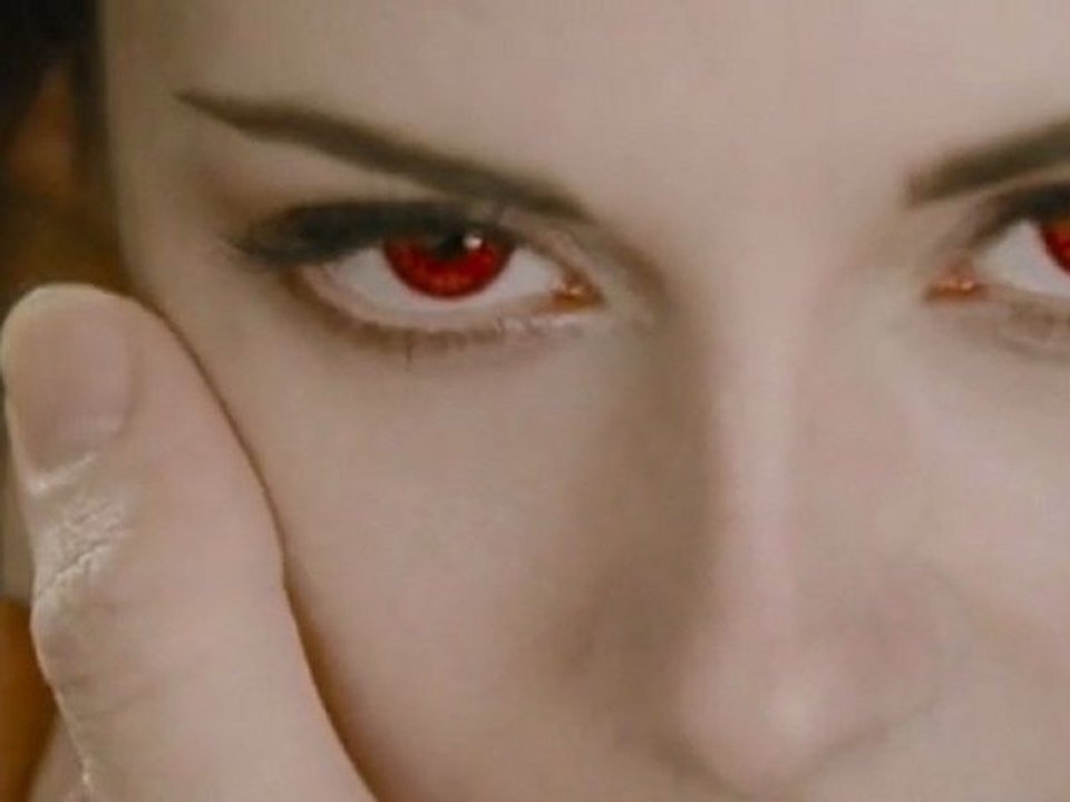 Twilight Chapitre 5 Révélation 2ème Partie - Teaser VOST HD