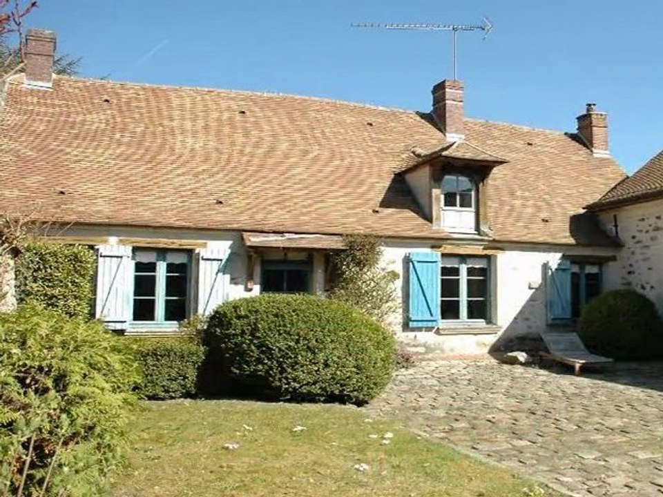 A vendre maison en pierre à 30 min Roissy