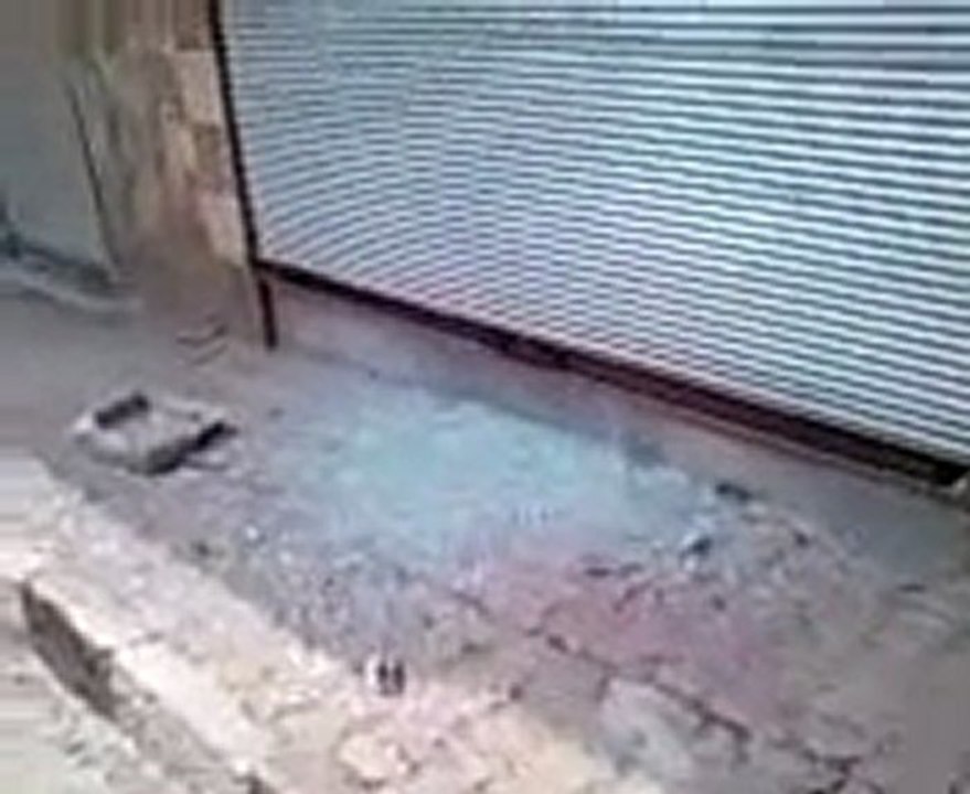 فري برس حلب  اعزاز  اثار القصف على المدينة 28 3 2012 جـ3