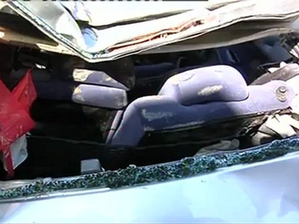 auto nel fossato muore a 18 anni