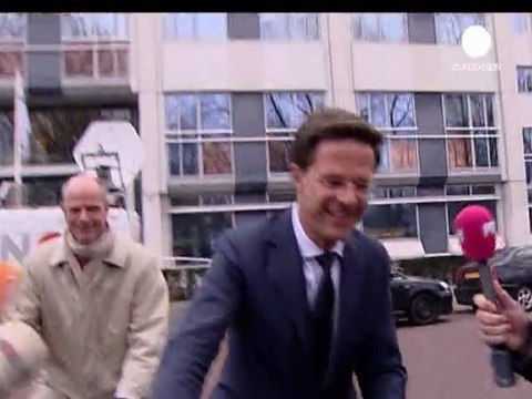 Pays-Bas: négociations difficiles entre la coalition de...