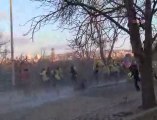 AK Parti Genel Merkezine Yürümek İsteyen Öğrencilere Polis Müdahalesi