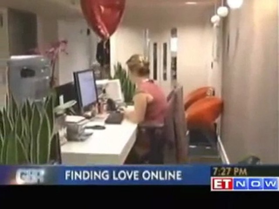 Online dating sites gaining popularity among gen X