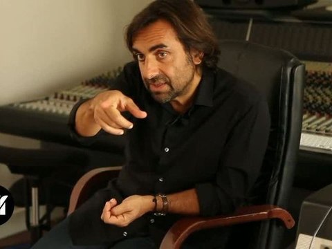 André Manoukian : Chi va Piano , va sano !