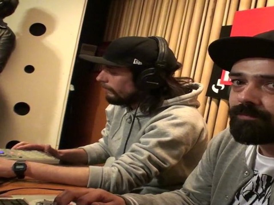 Mister  Modo & Uggly Mac Beer (feat.Jessica Fitousi, voc) "let it slide"