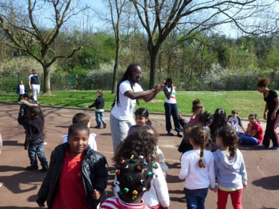 Capoeira dans la cour